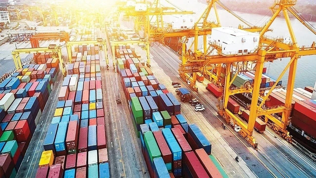 TÜİK: İhracat ve ithalat artış gösterdi