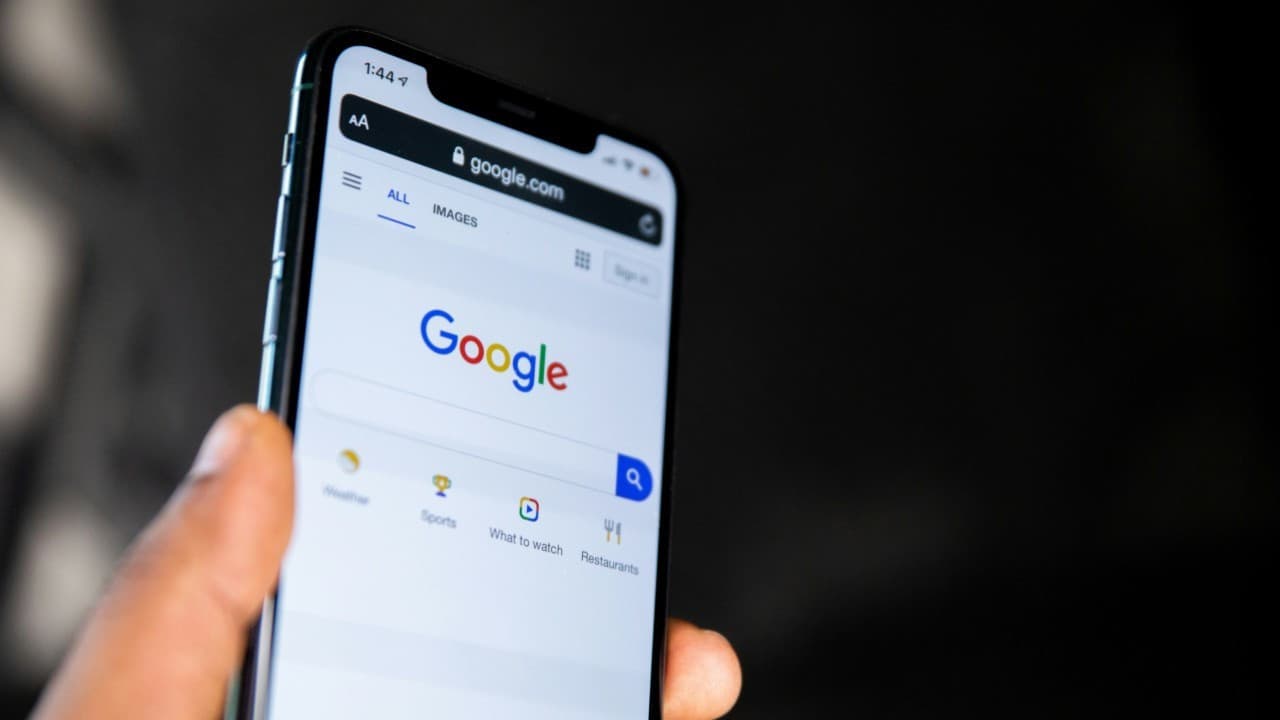 Fransız gazetelerinden Google'a yapay zeka şikayeti