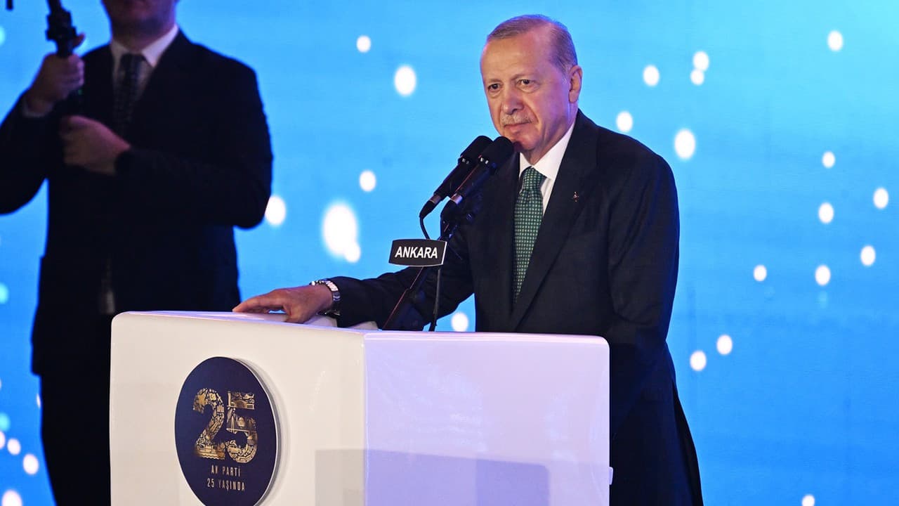 Erdoğan, AK Parti'nin 25. yıl dönümünde geleceği planladıklarını açıkladı