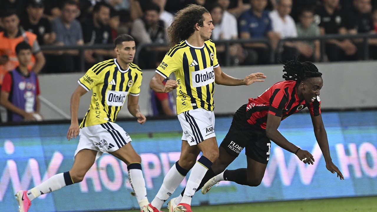 Fenerbahçe, sezonun ilk maçında Gençlerbirliği'ne yenildi