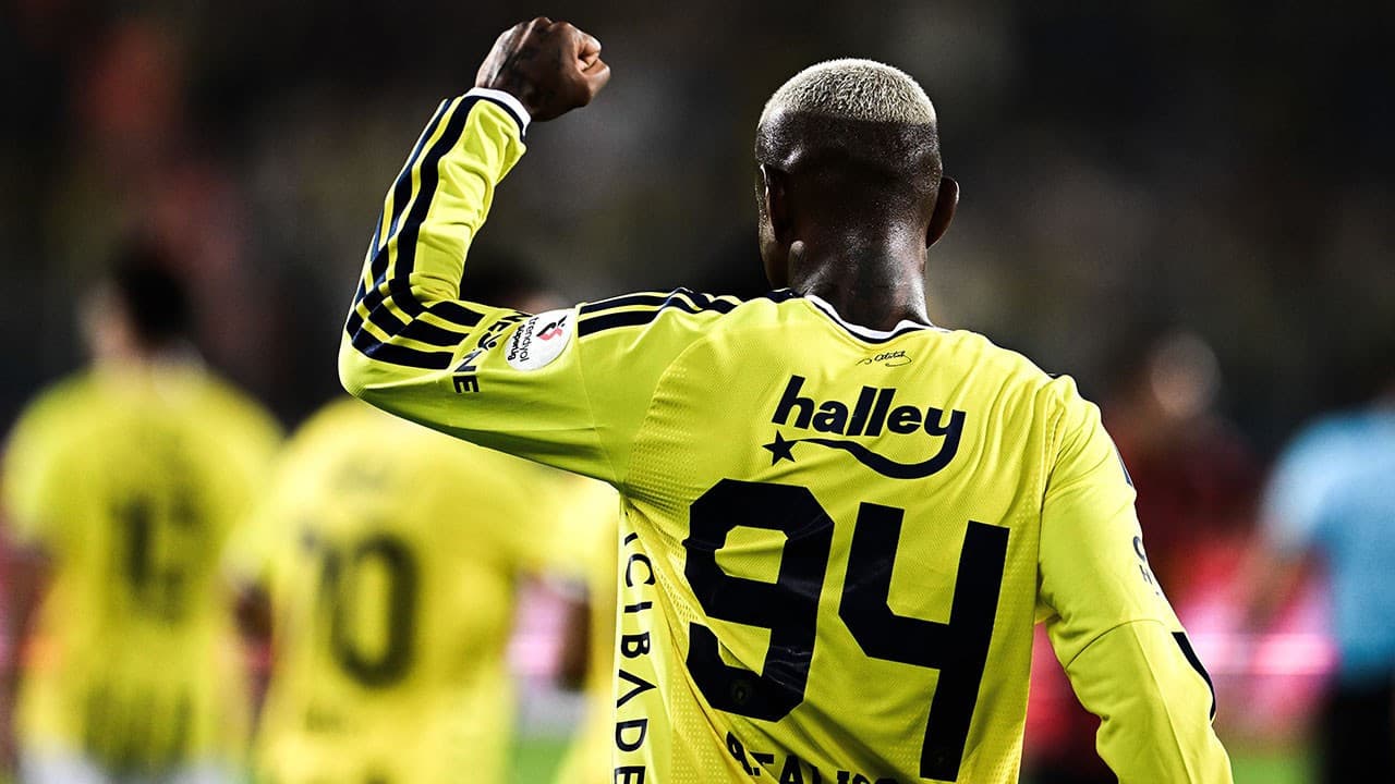 Fenerbahçe ve Olimpik Lyon maçının hakemi belirlendi