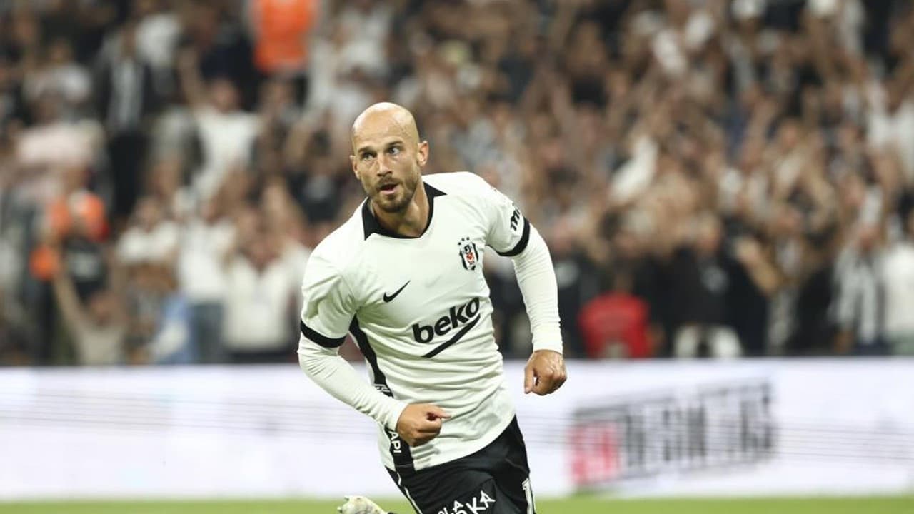 Beşiktaş, Trendyol Süper Lig'e Eyüpspor'u yenerek başladı