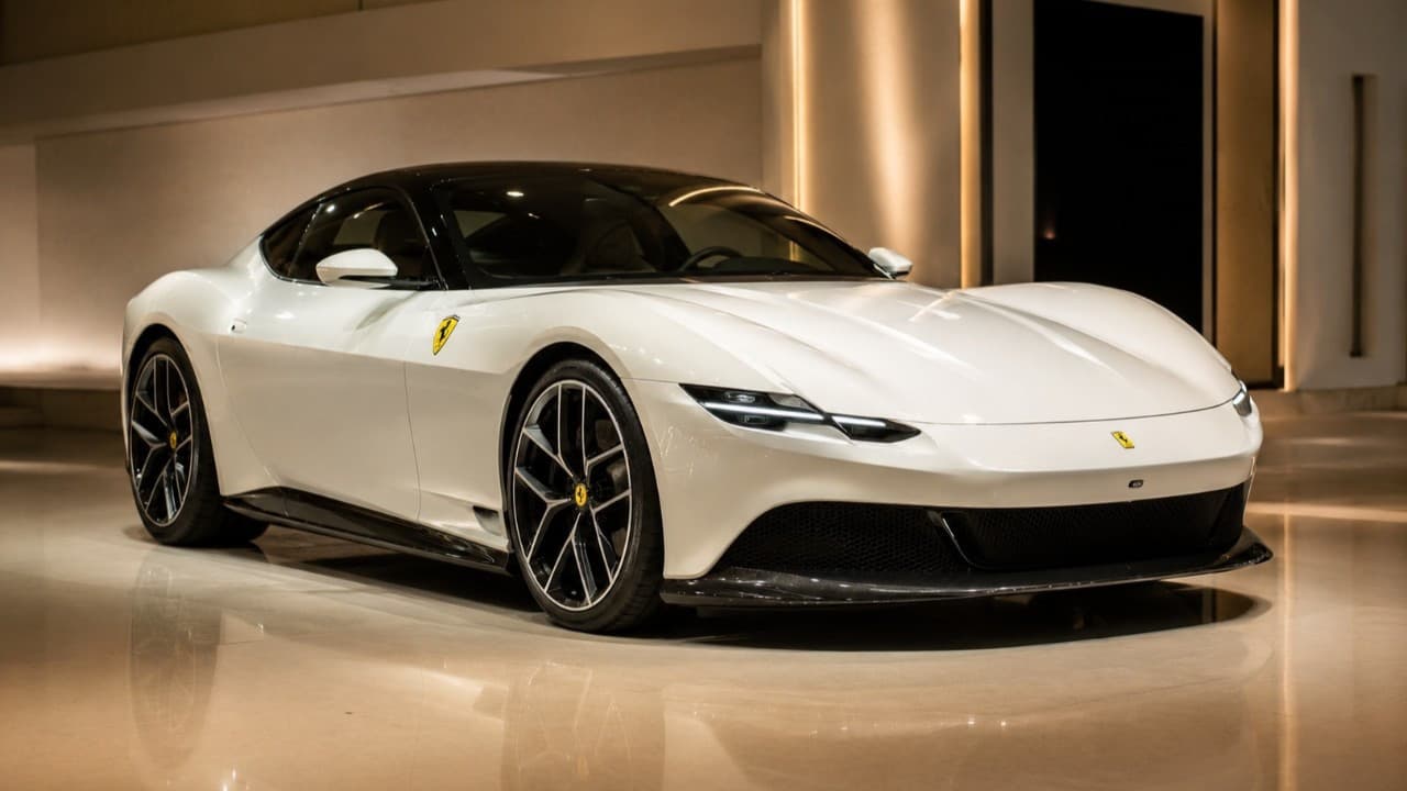 Ferrari'nin elektrikli modeli Luce, 40 milyon dolara satıldı