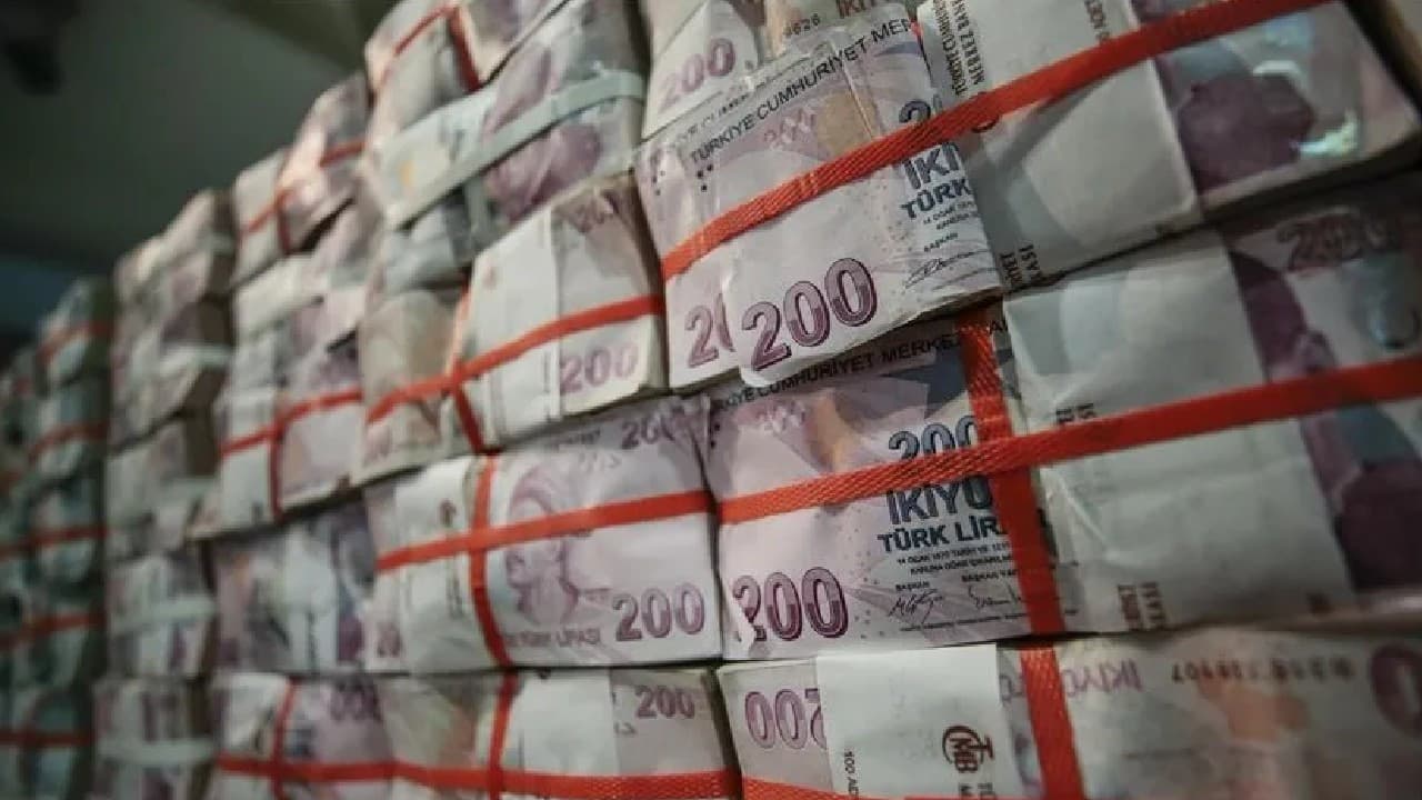 Temmuz bütçesi: Gelir artarken giderler hızla yükseldi