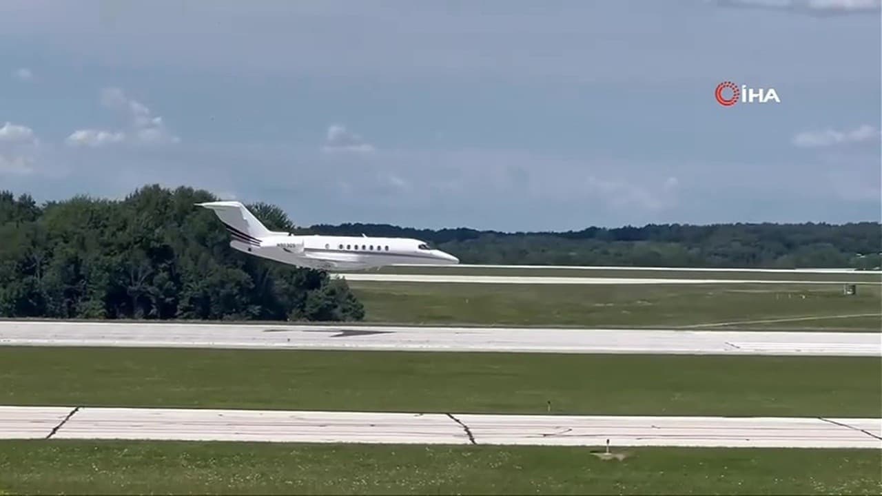 Özel jet iniş takımları açılmadan güvenli bir şekilde piste indi