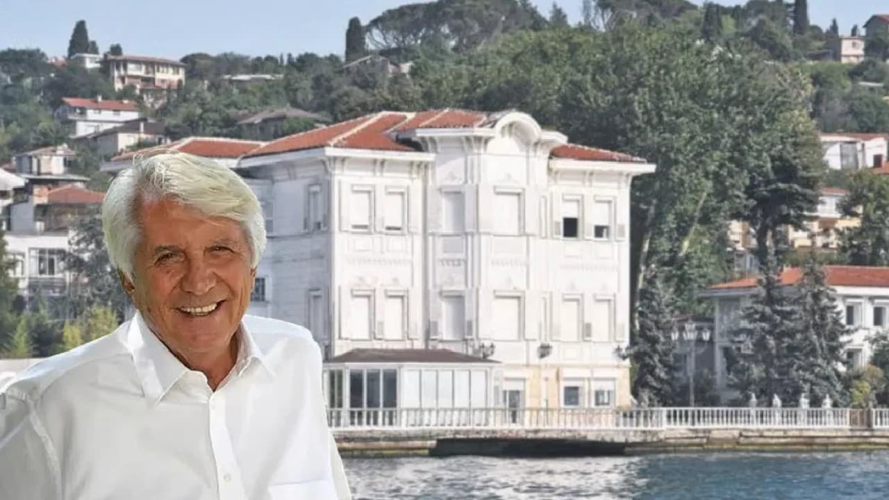 Faruk Yalçın'ın tarihi yalısı satışa çıkarıldı