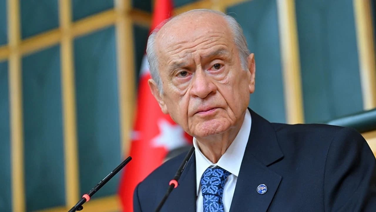 Bahçeli, siyasi partiler ve seçim sistemi için düzenleme çağrısı yaptı