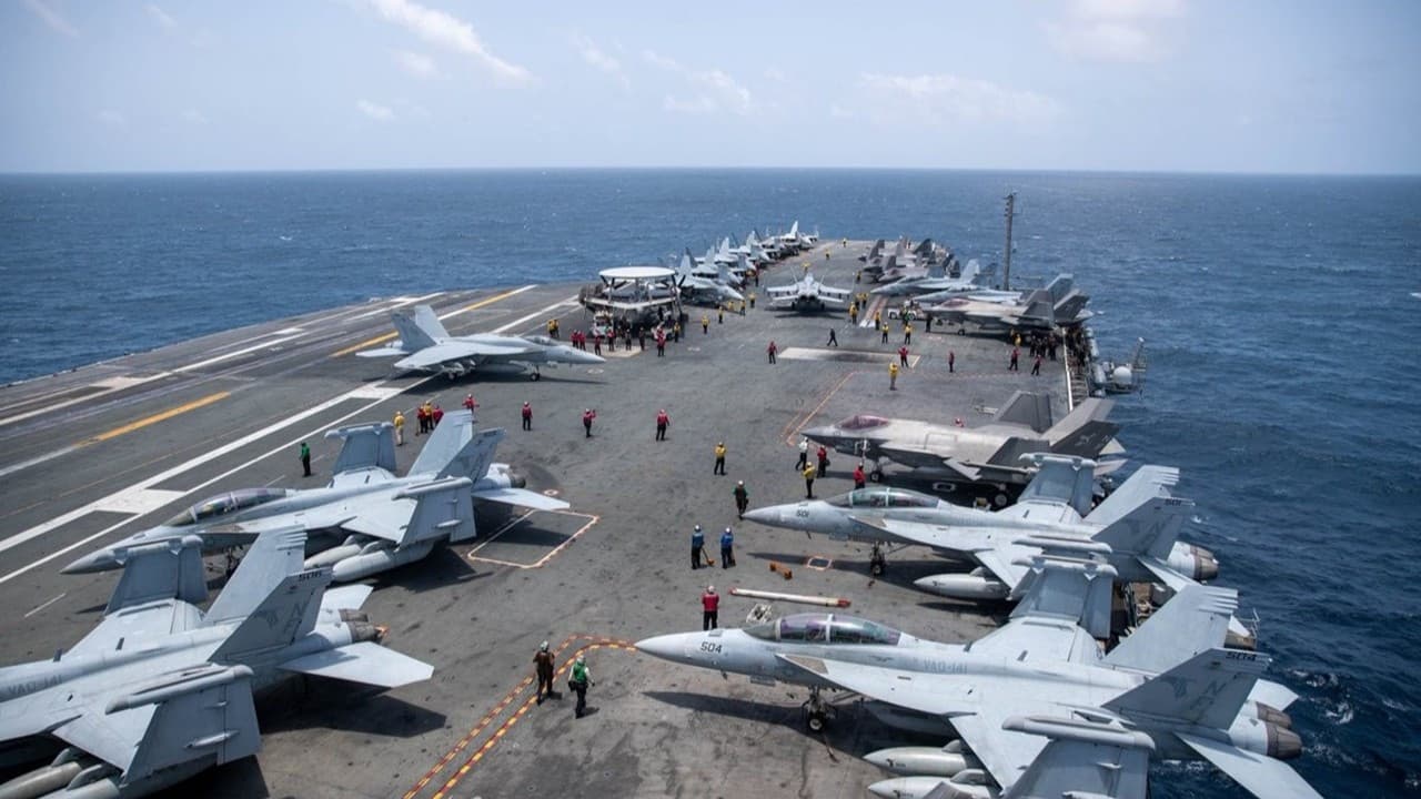 ABD, USS George Washington uçak gemisini Orta Doğu'ya yolladı