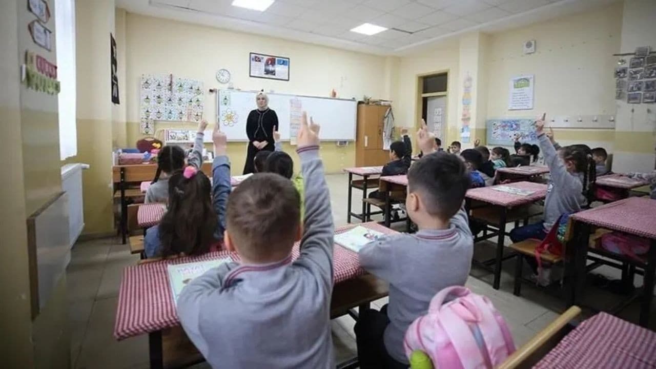 Ara tatillerin durumu hakkında yeni gelişmeler var.