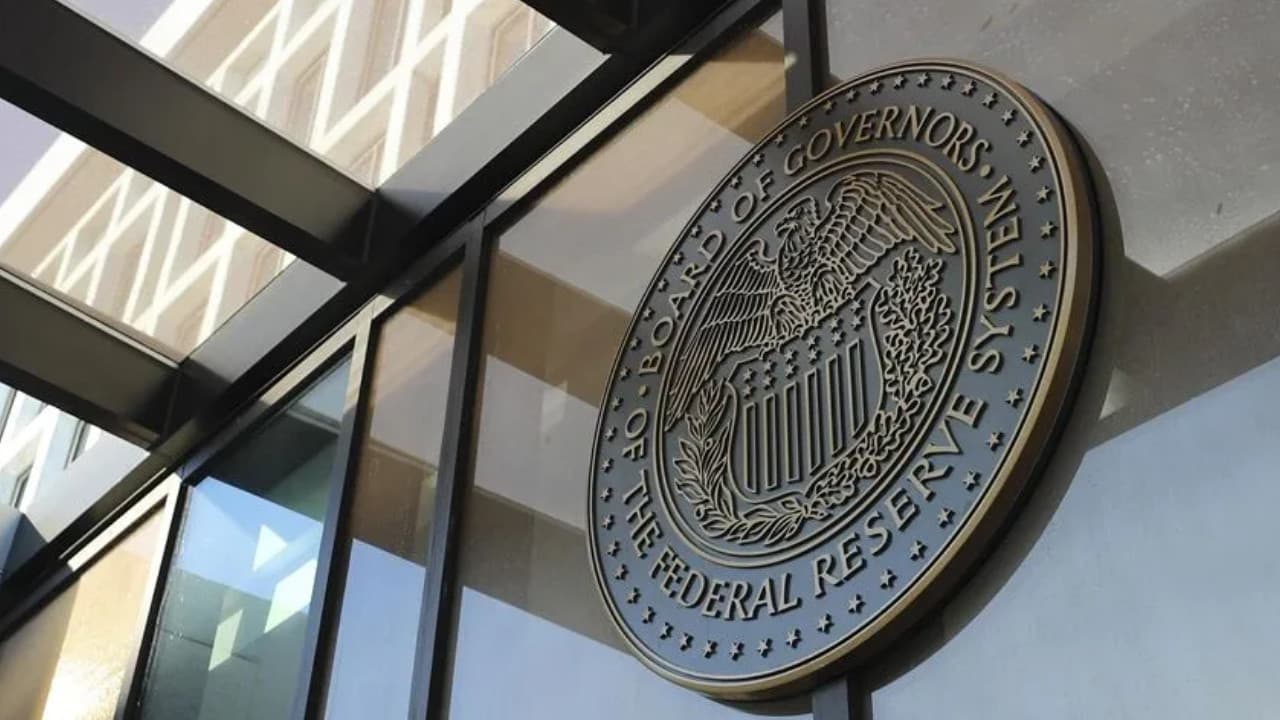 Fed faiz kararının zamanı merak ediliyor