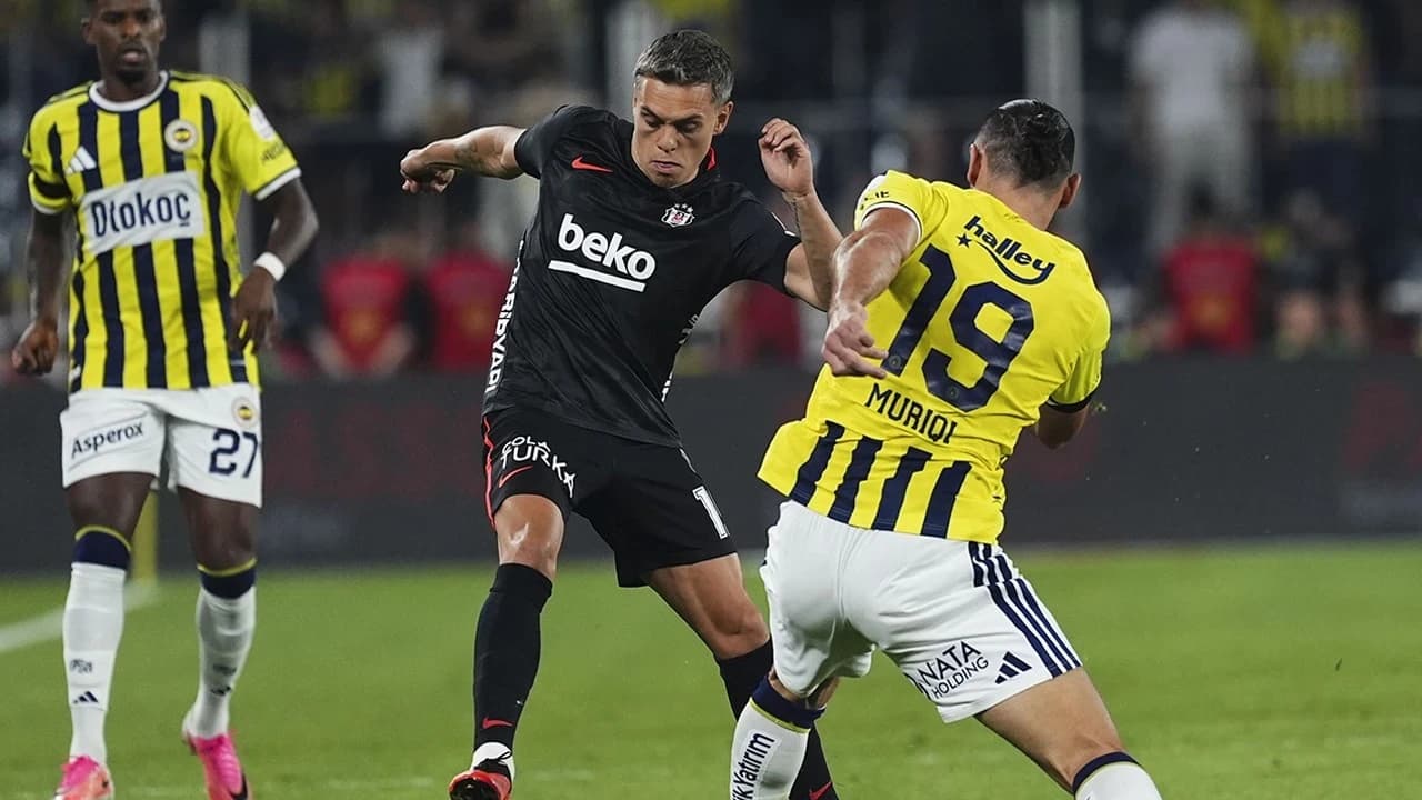 Beşiktaş, Fenerbahçe'yi 2-1 yenerek derbiyi kazandı