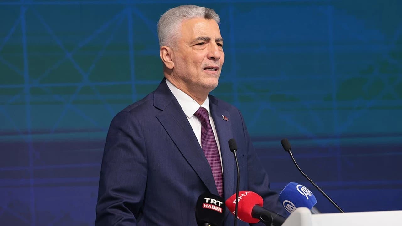 Ticaret Bakanı Bolat, rekabet gücünü artıracaklarını açıkladı
