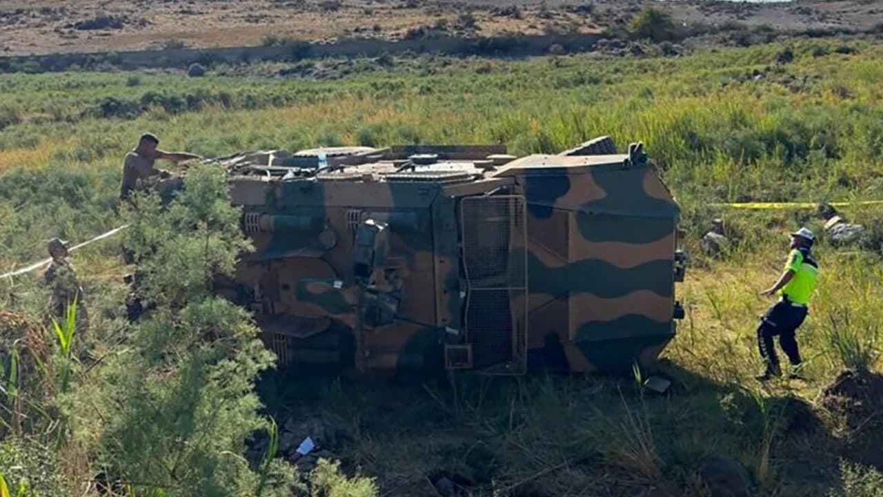 Iğdır'da askeri araç devrildi, 1 asker şehit oldu, 2 asker yaralandı