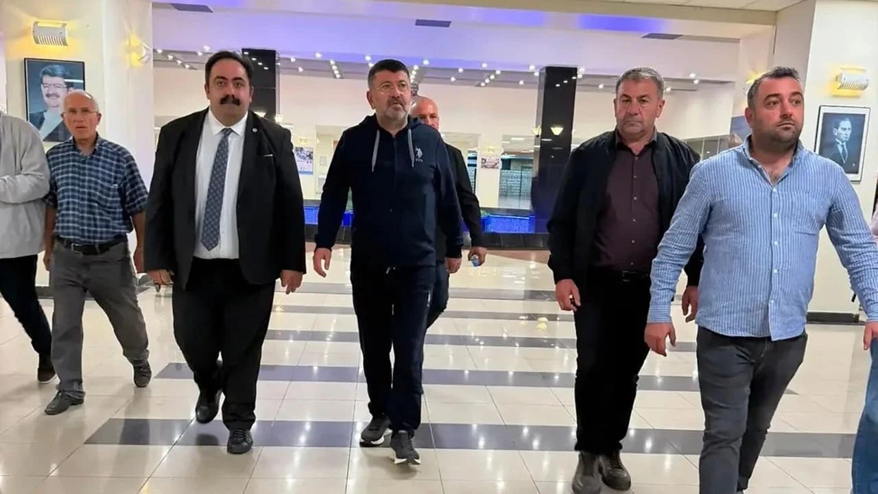 Malatya Milletvekili Veli Ağbaba hastaneden taburcu oldu