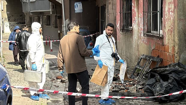 İçeriden 'imdat' sesini duydular! İstanbul'da korkunç olay: 1 kişi hayatını kaybetti