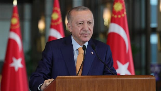 Cumhurbaşkanı Erdoğan, Aşık Veysel’i vefatının 53. yıldönümünde andı