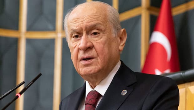 MHP lideri Bahçeli'den Beşiktaş'taki saldırıya tepki