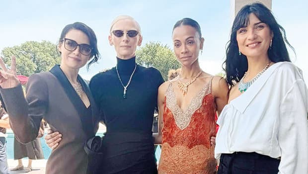 Tuba Büyüküstün, Saint-Tropez'de ünlü yıldızlarla buluştu