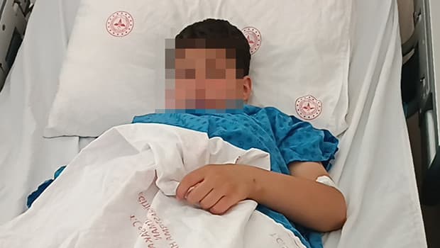 Batman'da 9 yaşındaki çocuk parkta bacağından vuruldu
