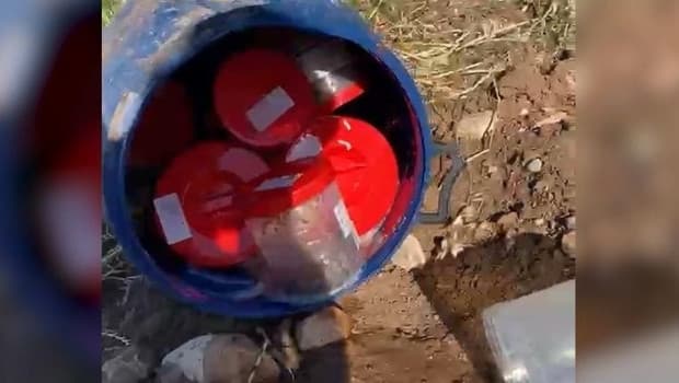 Mezarlıkta plastik varilde 21 insan cenini bulundu