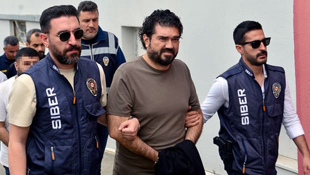Rasim Ozan Kütahyalı'nın gözaltına alınma süreci detaylandı