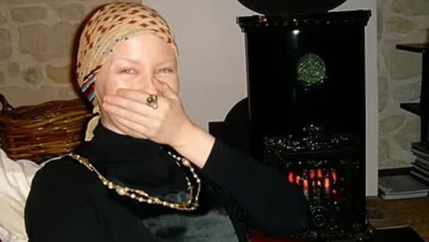 Genç yaşta başarılar elde etti ama anne olma hayalini gerçekleştiremedi.