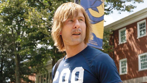 Glen Powell, 'Chad Powers' dizisinde ikinci şansları konu alıyor