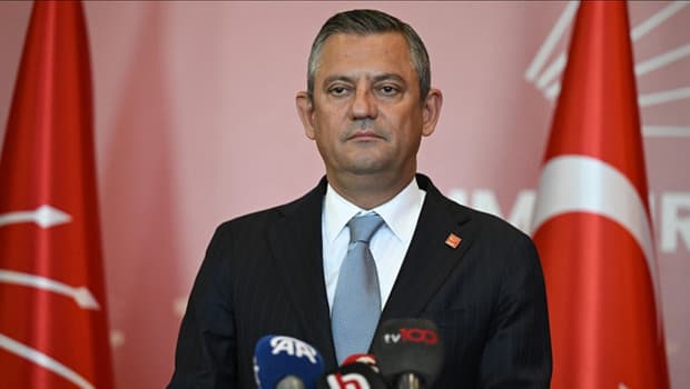 Özgür Özel, Kılıçdaroğlu'na CHP genel başkanlığı için çağrıda bulundu