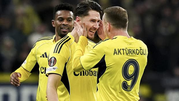 Fenerbahçe'de İsmail Yüksek için 3 Avrupa kulübü talip oldu