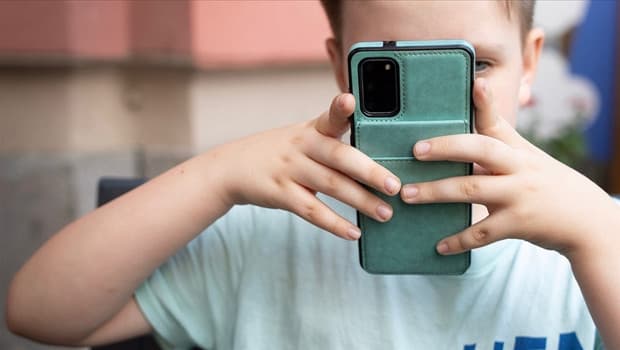 Polonya'da ilkokullarda cep telefonu kullanımına kısıtlama getirildi