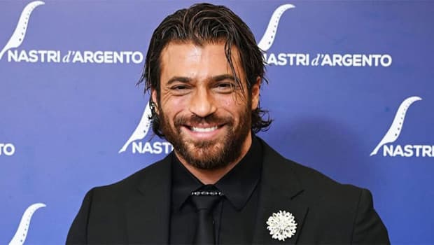 Can Yaman, İtalya'da prestijli ödül kazandı