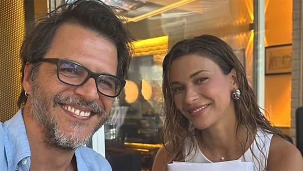 Mehmet Günsür ve Devrim Özkan, yeni Aşk Tesadüfleri Sever filminde başrol oynuyor