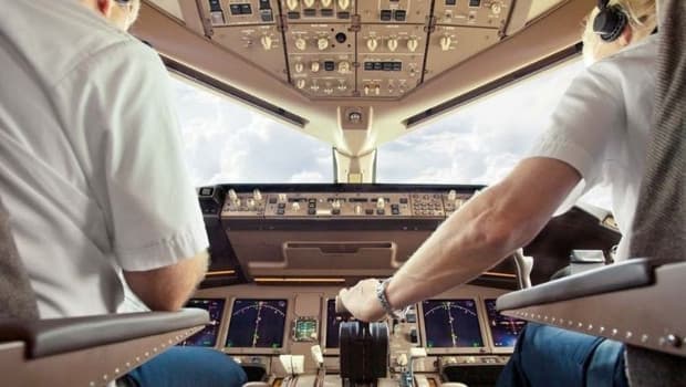 Kanada'da 17 yıl ehliyetsiz uçuş yapan sahte pilot yakalandı