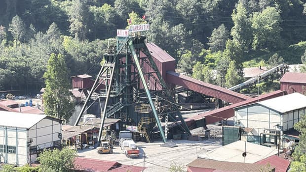 Amasra'daki maden ocağındaki yangın 6. gününde devam ediyor