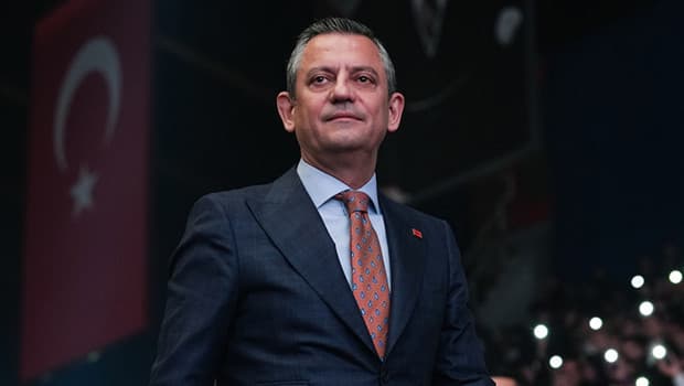 Özgür Özel'in ekibinden önemli adım: 28 kişi PM'den istifa etti