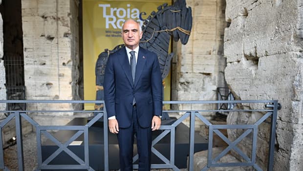 Kolezyum'da Troya Sergisi açıldı, 221 eser sergilendi