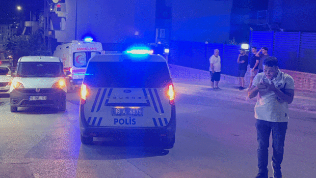 Bursa'da kafede silahlı kavga: Bir kişi bacağından yaralandı