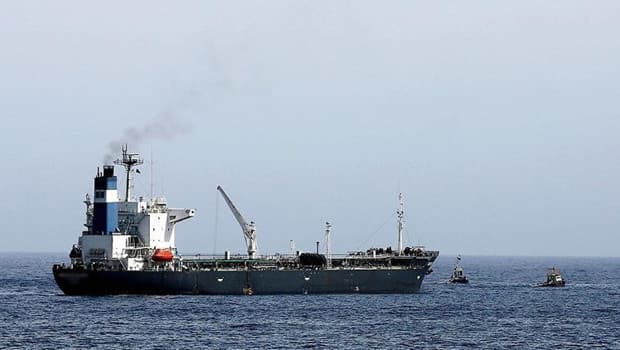 İngiltere, Rus tankerine 6 saatlik operasyonla müdahale etti