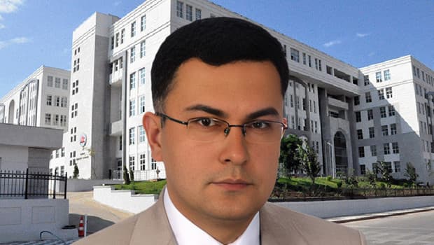 Duruşmada kalp krizi geçiren savcı hayatını kaybetti