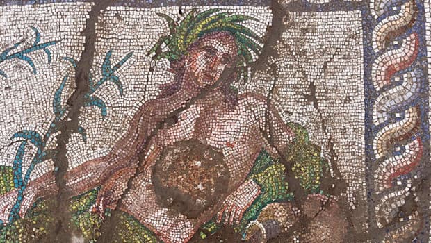 Aspendos'ta Nehir Tanrısı Genç Eurymedon Mozaiği Bulundu