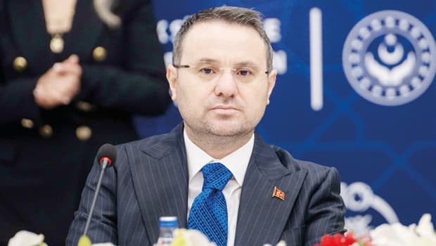 Bakan Gürlek, turizm bölgelerinde güvenlik mücadelesi verecek