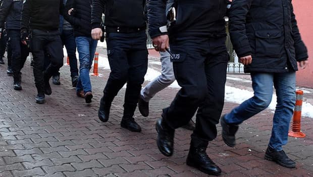10 ilde uyuşturucu gelirlerini aklayanlara yönelik operasyon düzenlendi