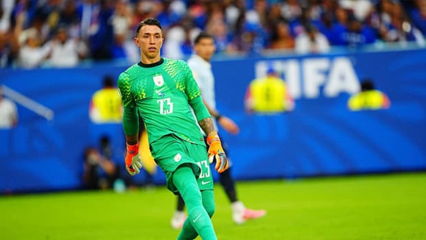 Fernando Muslera'nın hatası Uruguay'ı zor durumda bıraktı