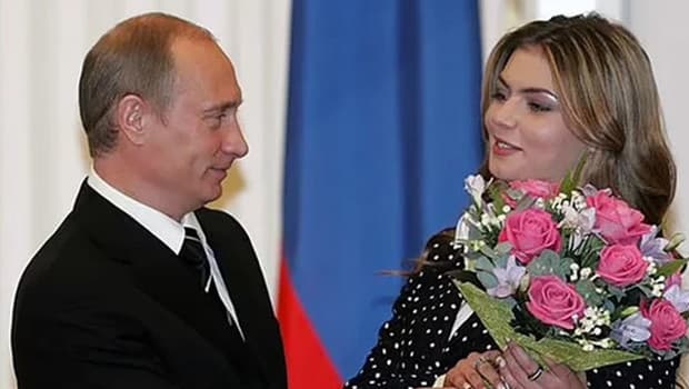 Putin'in aşk iddialarını gündeme getiren gazeteci hayatını kaybetti