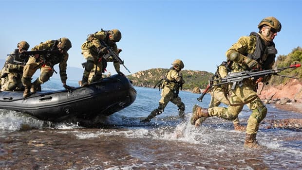 Yunanistan, Türkiye'nin bölgedeki etkisini artırmasını endişeyle izliyor
