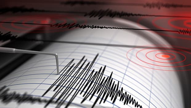 Akdeniz'de 4.9 büyüklüğünde deprem gerçekleşti