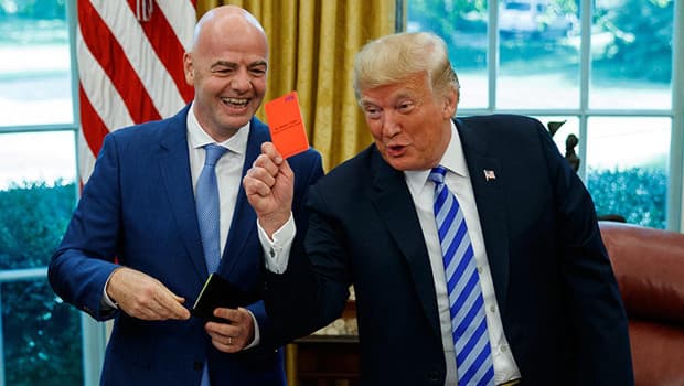 AP üyeleri FIFA'nın bağımsızlığını sorguluyor