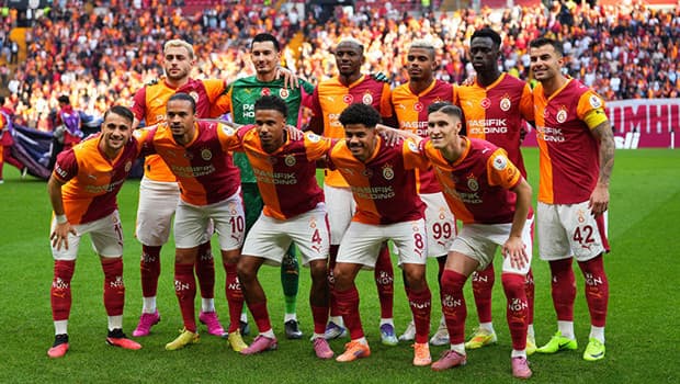 Galatasaray'da Roland Sallai için beklenmedik bir ayrılık kararı alındı.
