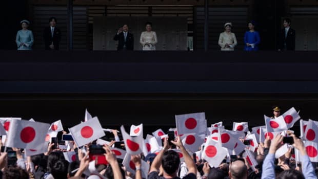 Japonya'da imparatorluk yasası onaylandı