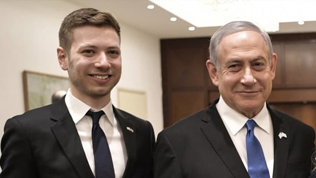 Netanyahu'nun oğlu Yair, ismini Yonatan Hon olarak değiştirdi